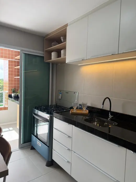 Apartamentos novos à venda com  94 e 77 metros no Eusébio- MADRI